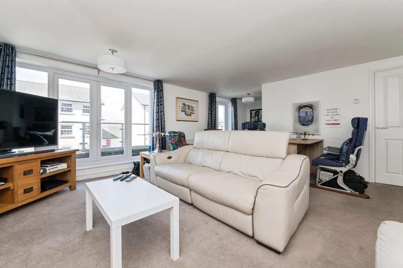 Cloakham Drive, Axminster, EX13, photo 6