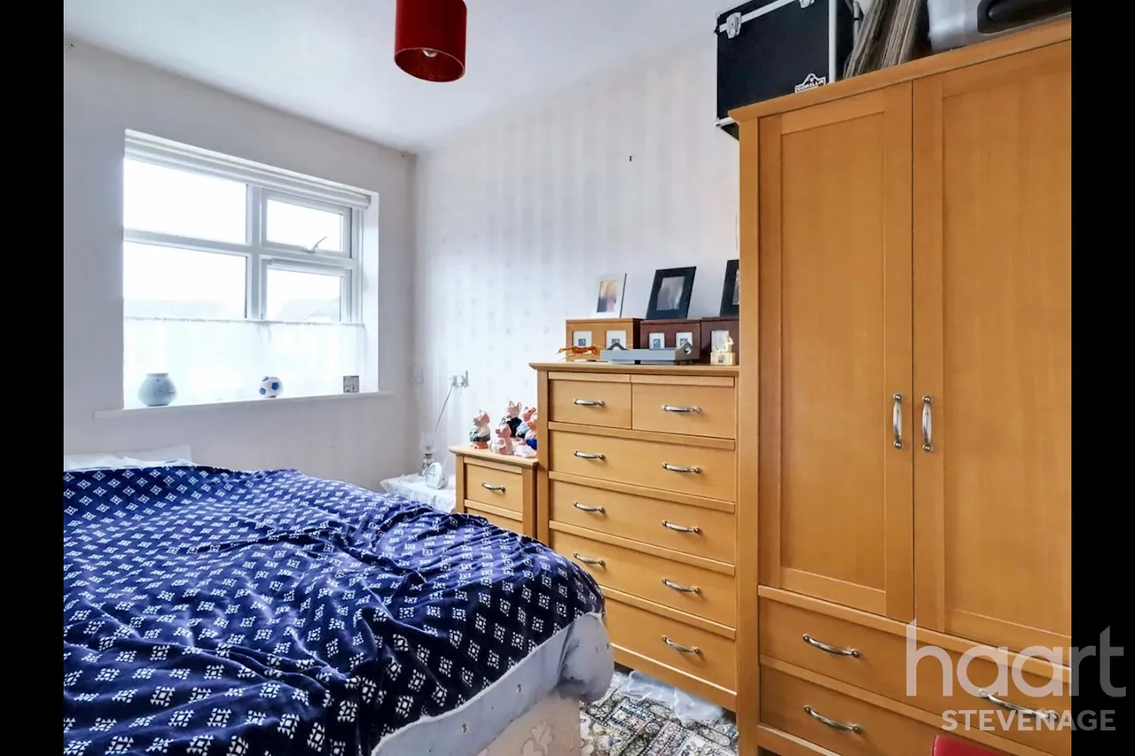 The Lawns, Stevenage, SG2, photo 8
