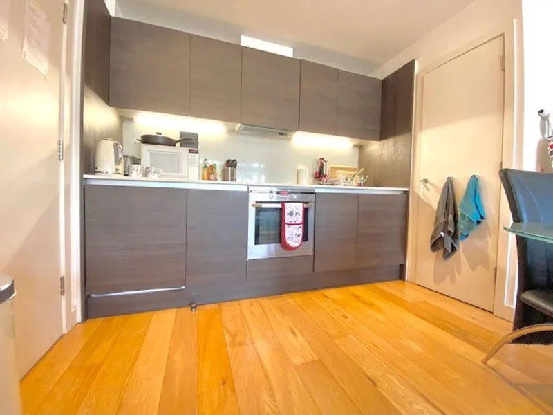 Crampton Street, London SE17 3BU, photo 6