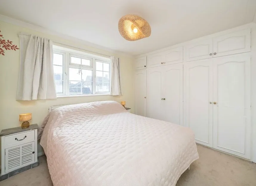 Hawthorn Way, Shepperton, TW17, photo 6