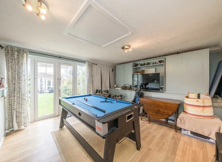 Hawthorn Way, Shepperton, TW17, photo 12