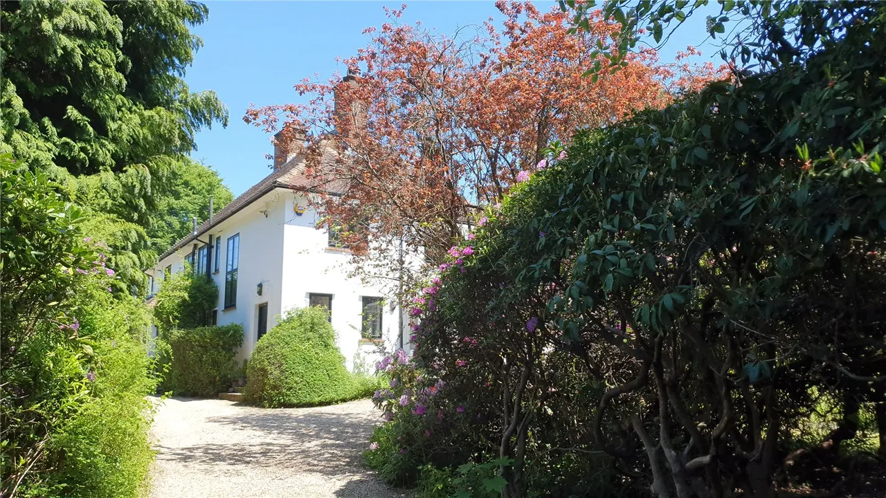 Tekels Avenue, Camberley, Surrey, GU15 2LA, photo 4