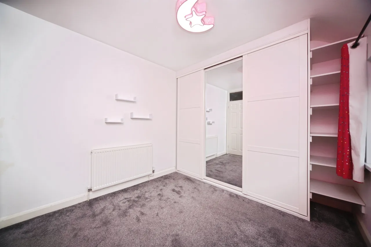 Lyngford Square, Taunton, TA2, photo 10