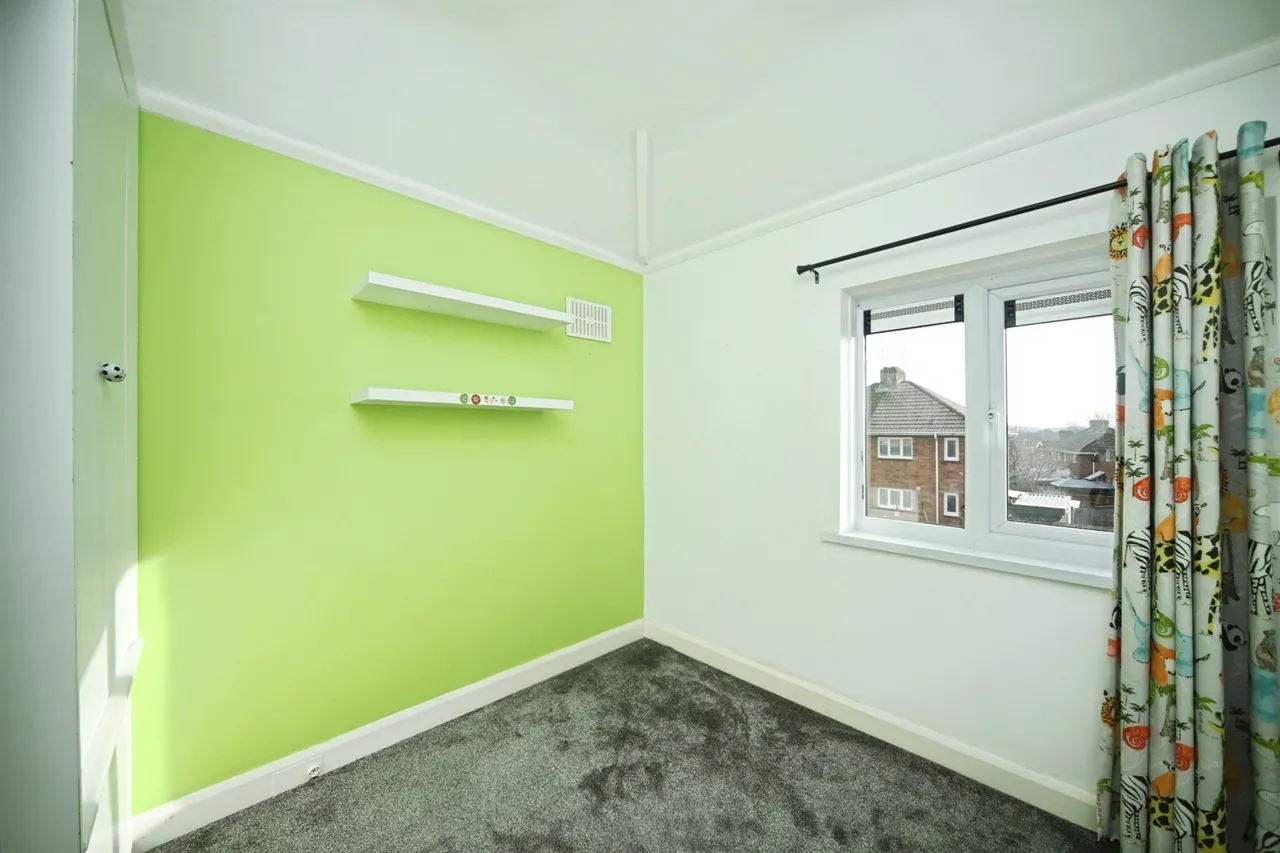 Lyngford Square, Taunton, TA2, photo 12