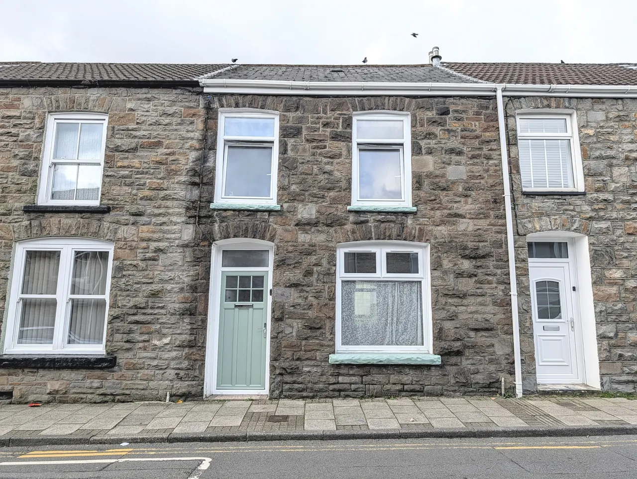 3 bed property to rent, Maindy Road, Ton Pentre, CF41