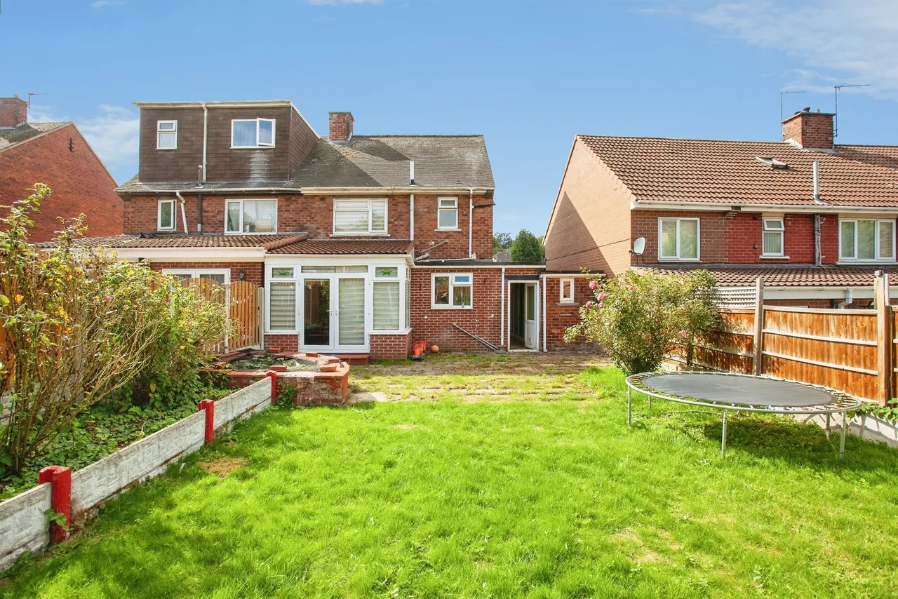 Broom Valley Road, Rotherham, S60, photo 24