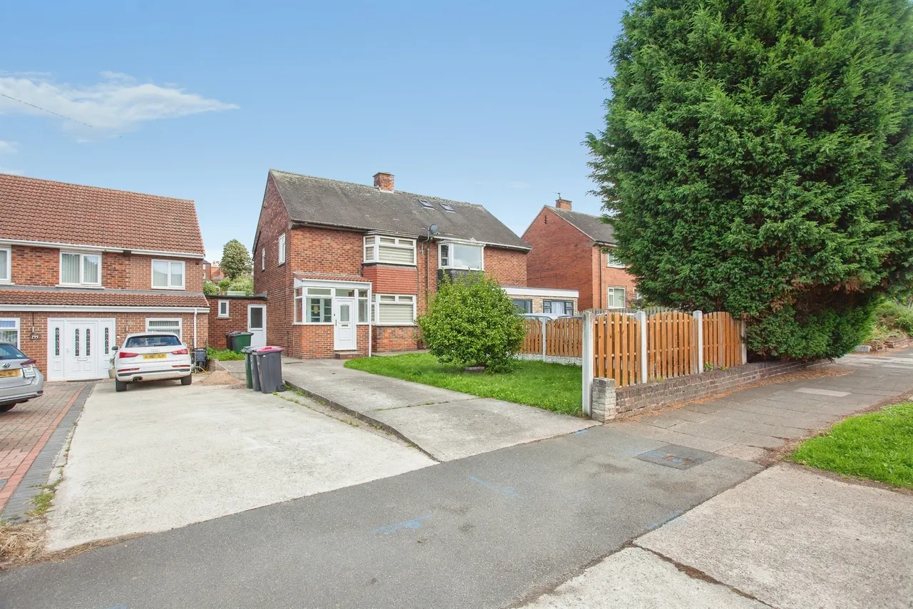 3 bed house for sale, Broom Valley Road, Rotherham, S60