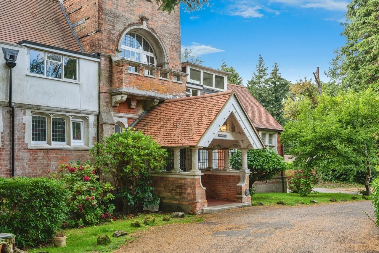 Tower Road, Hindhead, GU26, photo 16