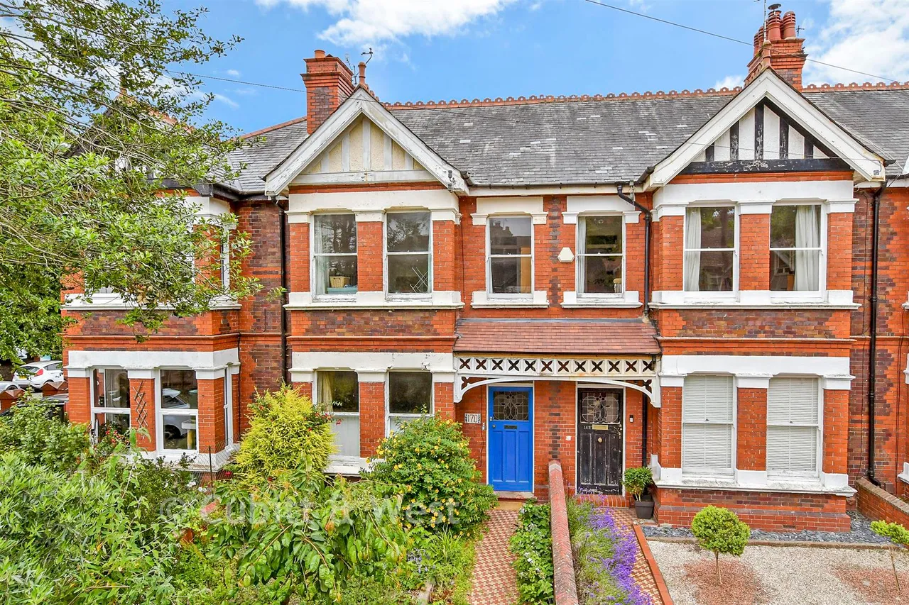 4 bed house for sale, Heene Road, Worthing, BN11