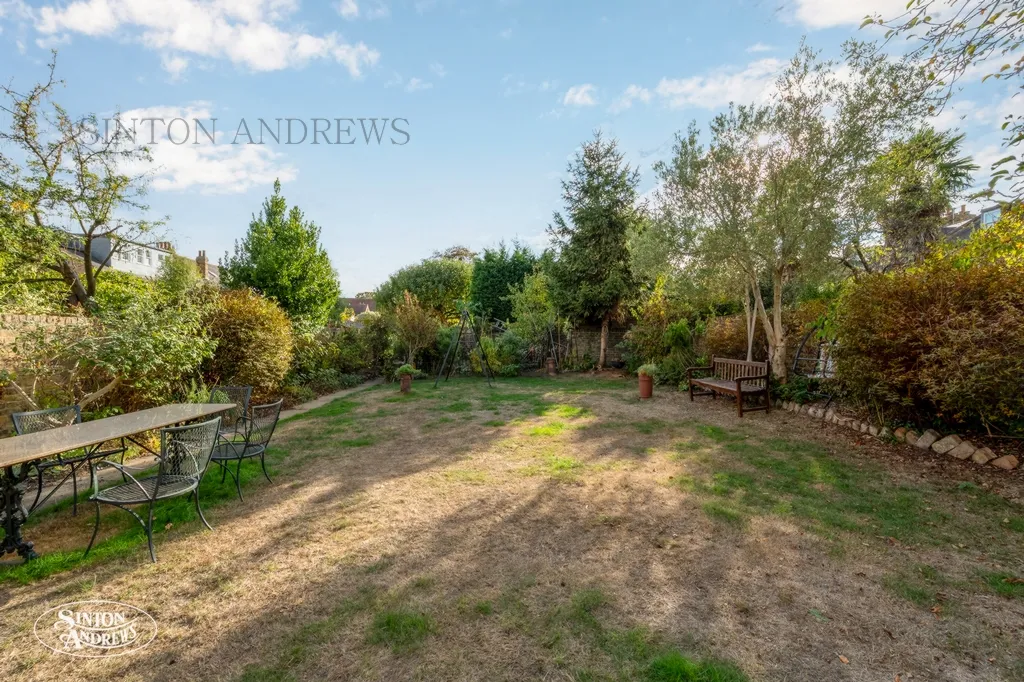 Woodville Gardens, Ealing, photo 7