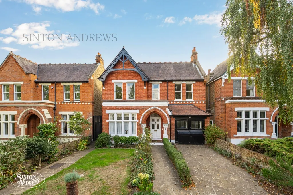 6 bed property for sale, Woodville Gardens, Ealing