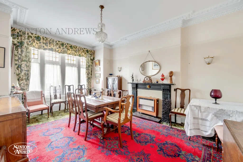 Woodville Gardens, Ealing, photo 3