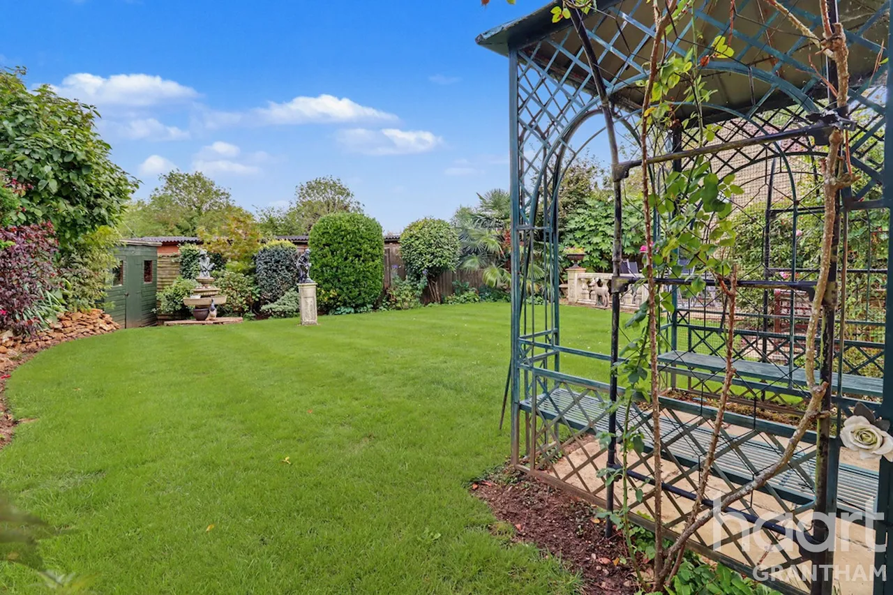 Waterloo Close, Grantham, NG32, photo 25
