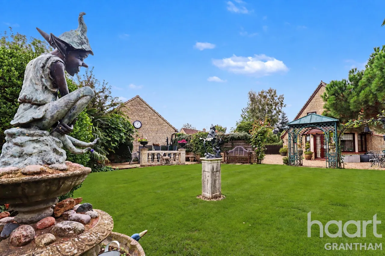 Waterloo Close, Grantham, NG32, photo 4