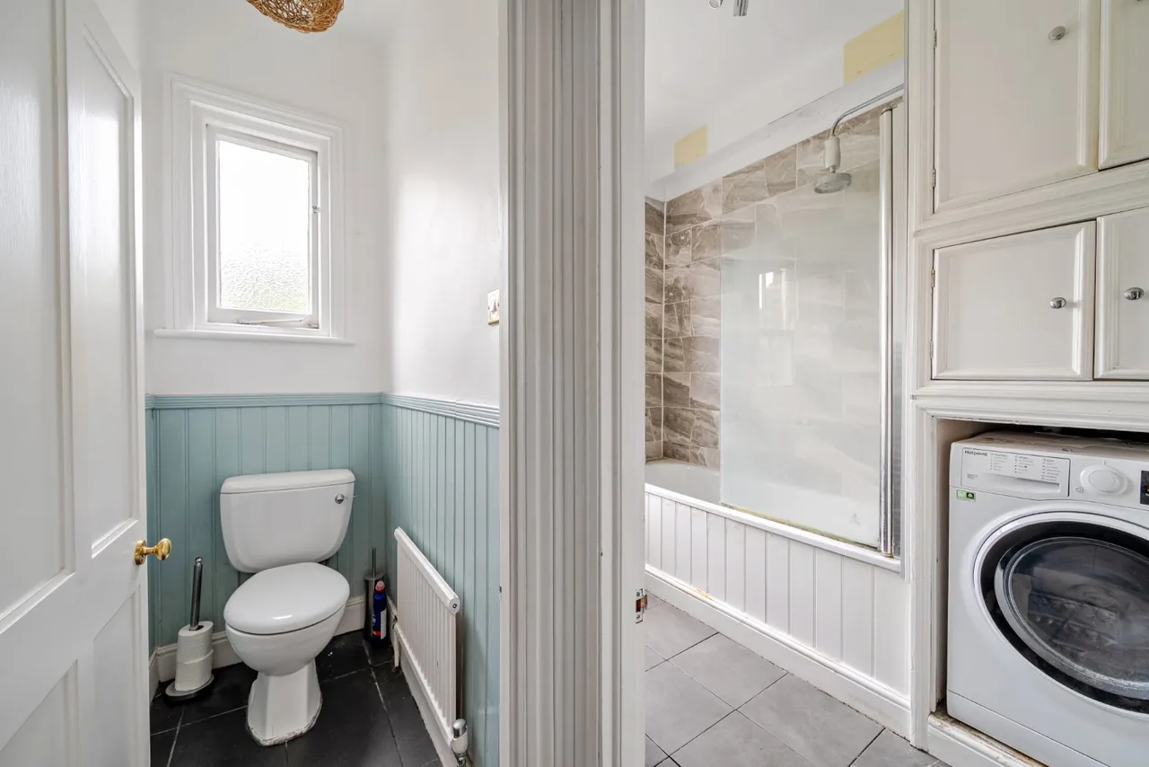 Ennismore Avenue, Chiswick, London, W4, photo 12