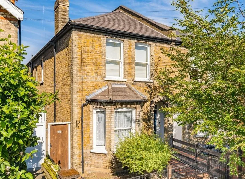 4 bed house for sale — Chatham Road, Kingston Upon Thames, KT1