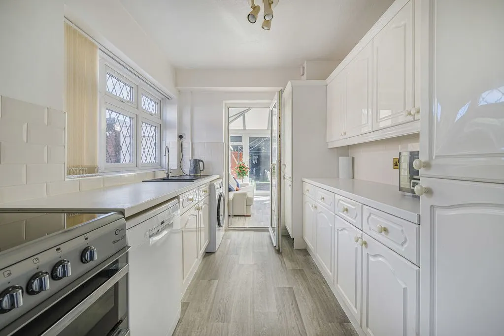 Lesley Close, Bexley, DA5, photo 5