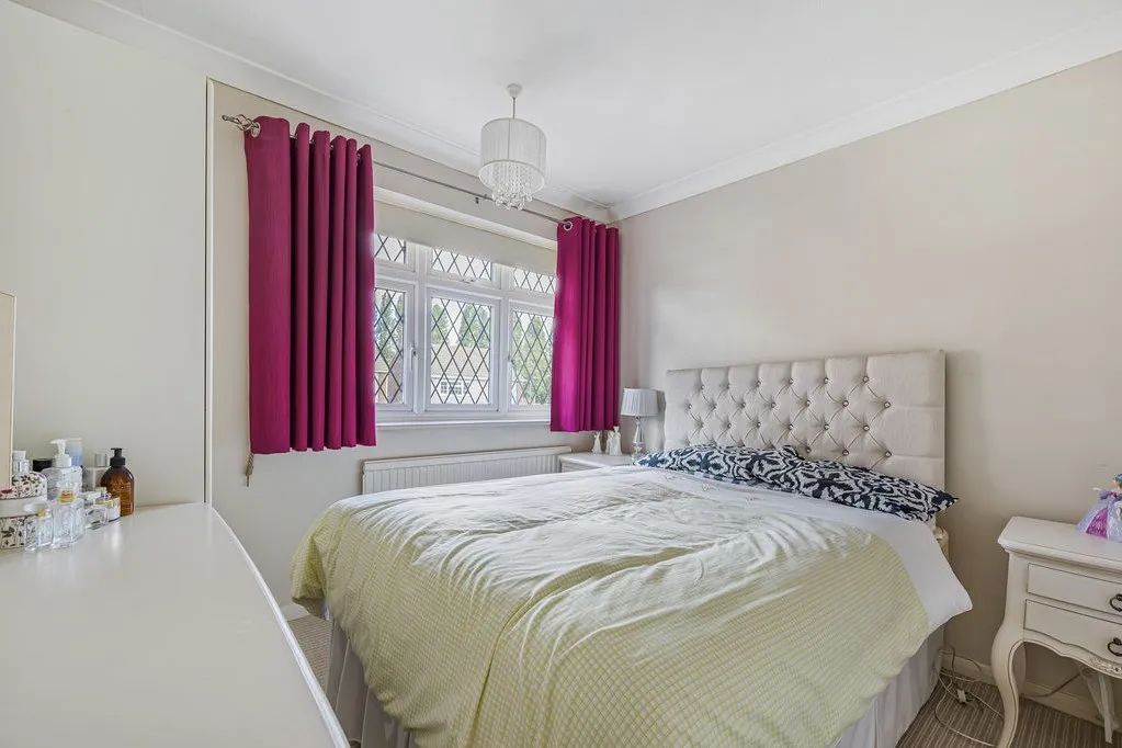 Lesley Close, Bexley, DA5, photo 14