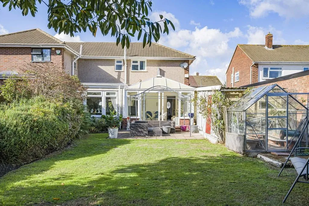 Lesley Close, Bexley, DA5, photo 20