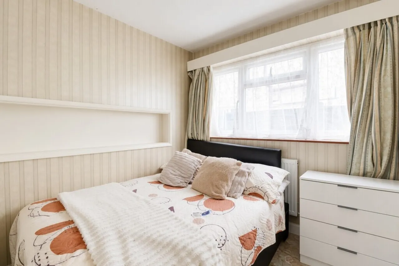 Squires Road, Shepperton, photo 7