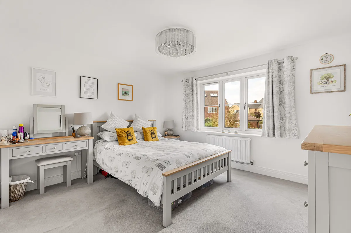 Wheatsheaf Crescent, Bampton, photo 14