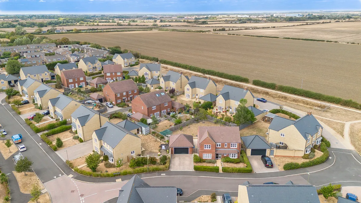 Wheatsheaf Crescent, Bampton, photo 28