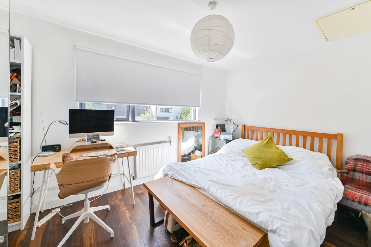 5 Tomblin Mews, London, photo 9