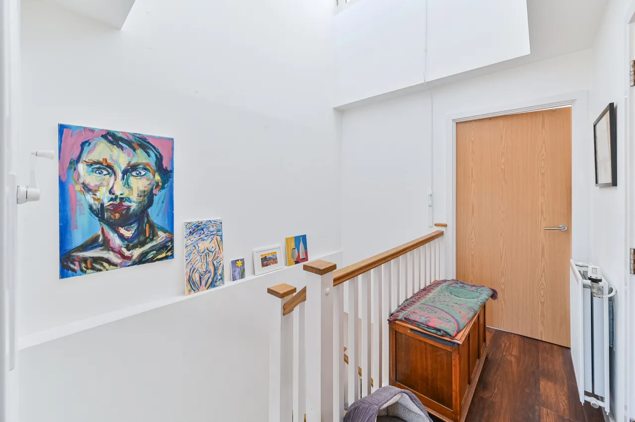 5 Tomblin Mews, London, photo 11