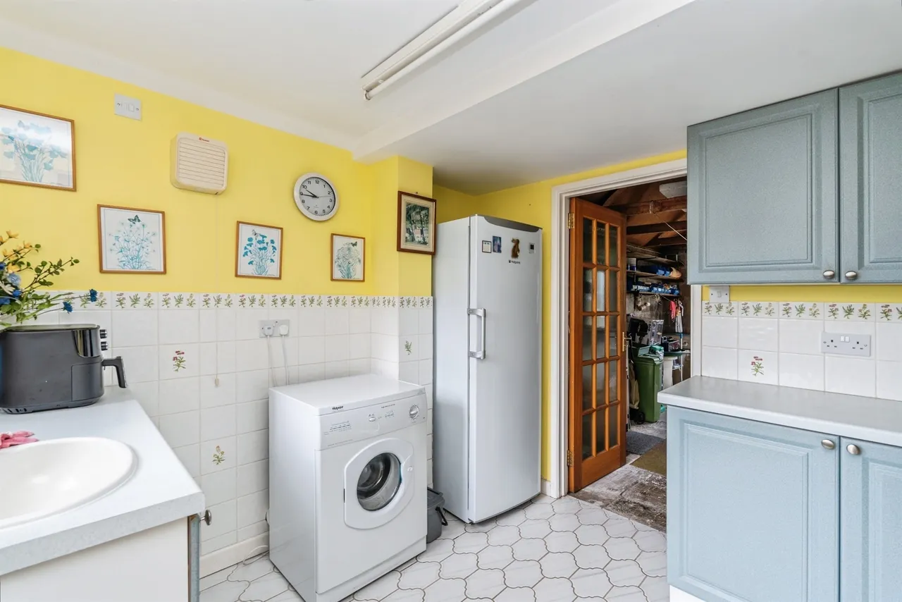 Fir Road, Ashurst, SO40, photo 17