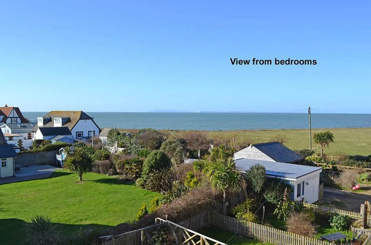 West Street, Selsey, PO20, photo 12