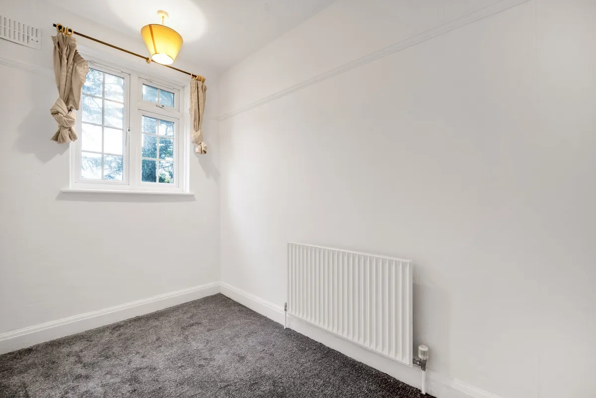 London Road, Morden, SM4, photo 4