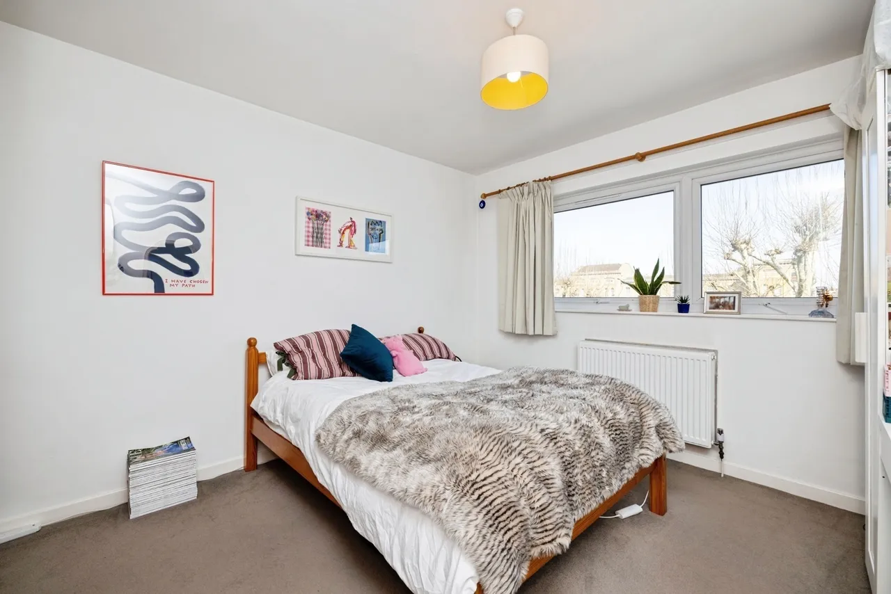 Turenne Close, Wandsworth, London, SW18, photo 15