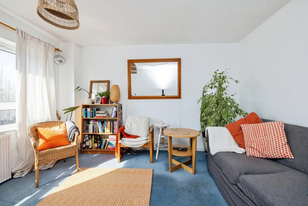 Turenne Close, Wandsworth, London, SW18, photo 9