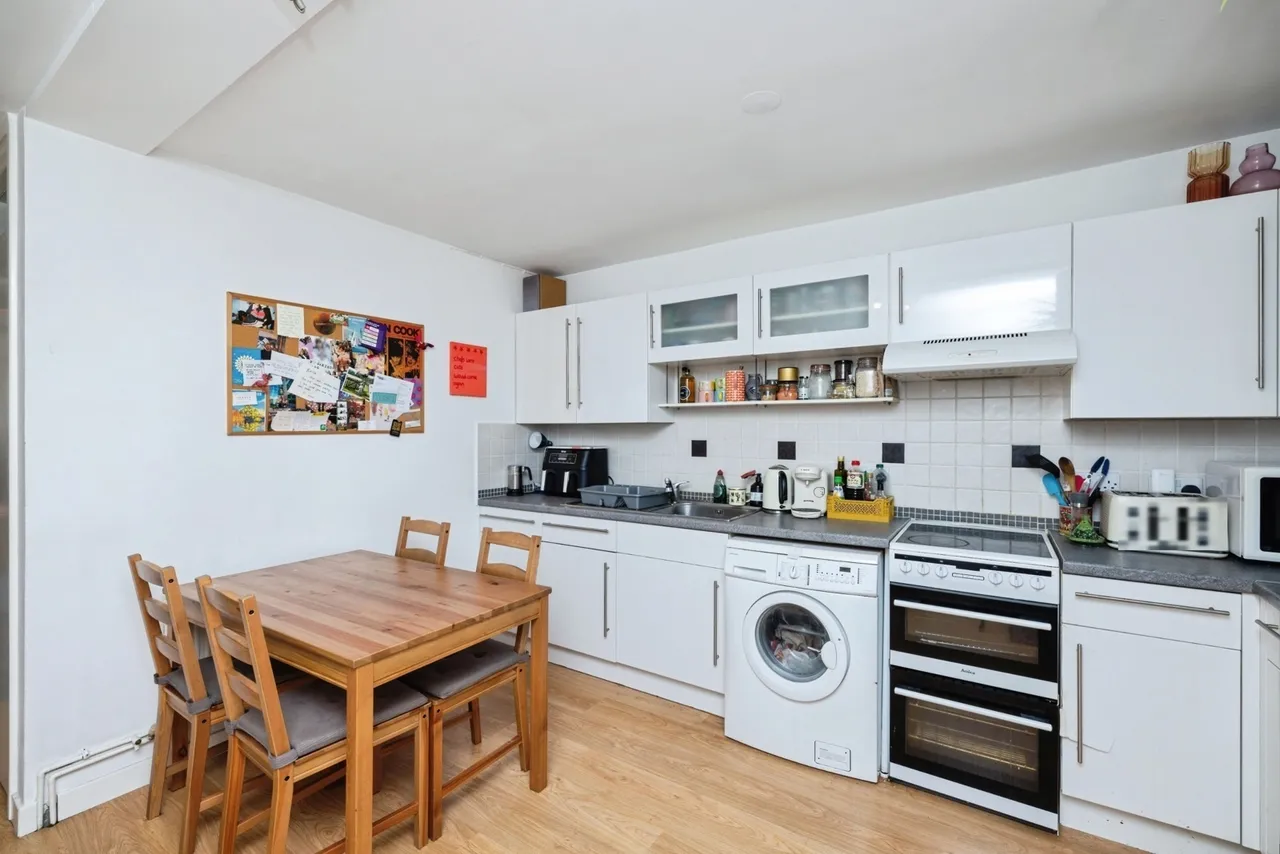 Turenne Close, Wandsworth, London, SW18, photo 4