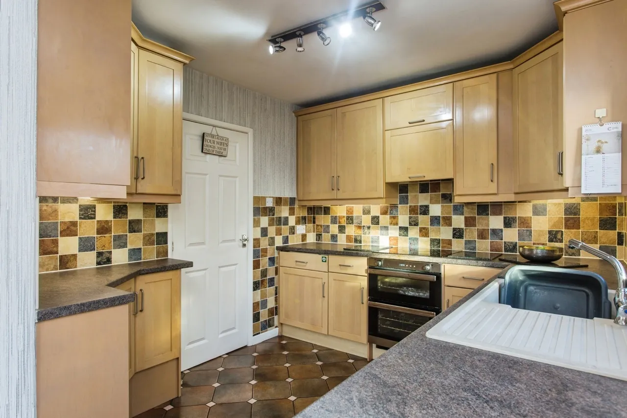 Brindle Close, Bamber Bridge, Preston, Lancashire, PR5, photo 4
