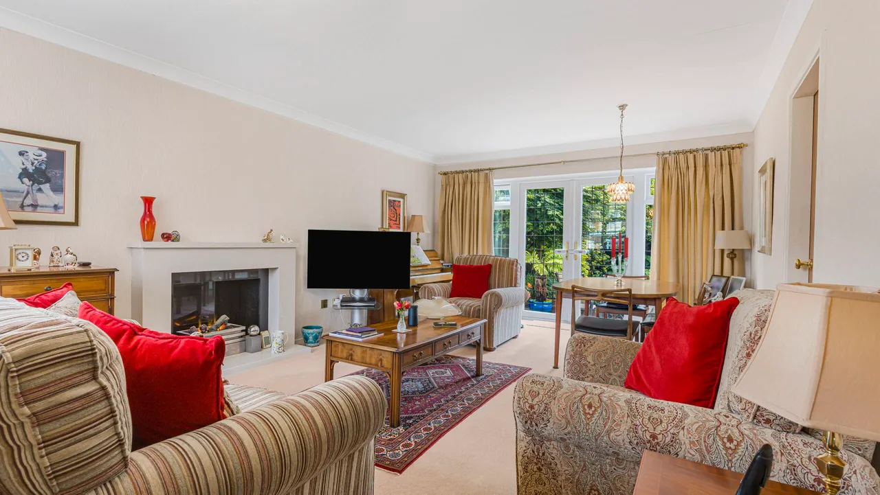 Loxley Road, Sutton Coldfield, Sutton Coldfield, B75 5NY, photo 3