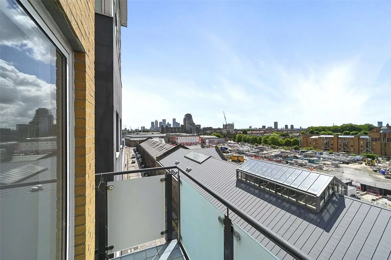 Artichoke Hill, London, E1W, photo 4