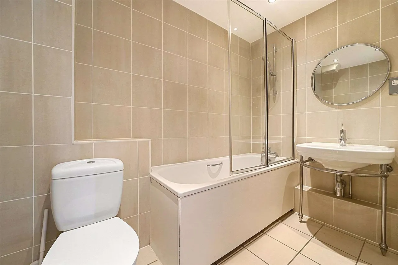 Artichoke Hill, London, E1W, photo 5