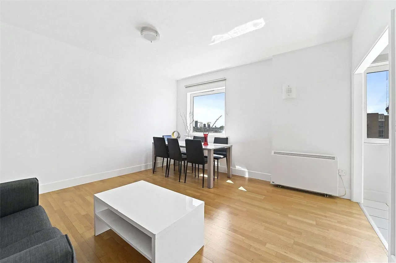 Artichoke Hill, London, E1W, photo 6