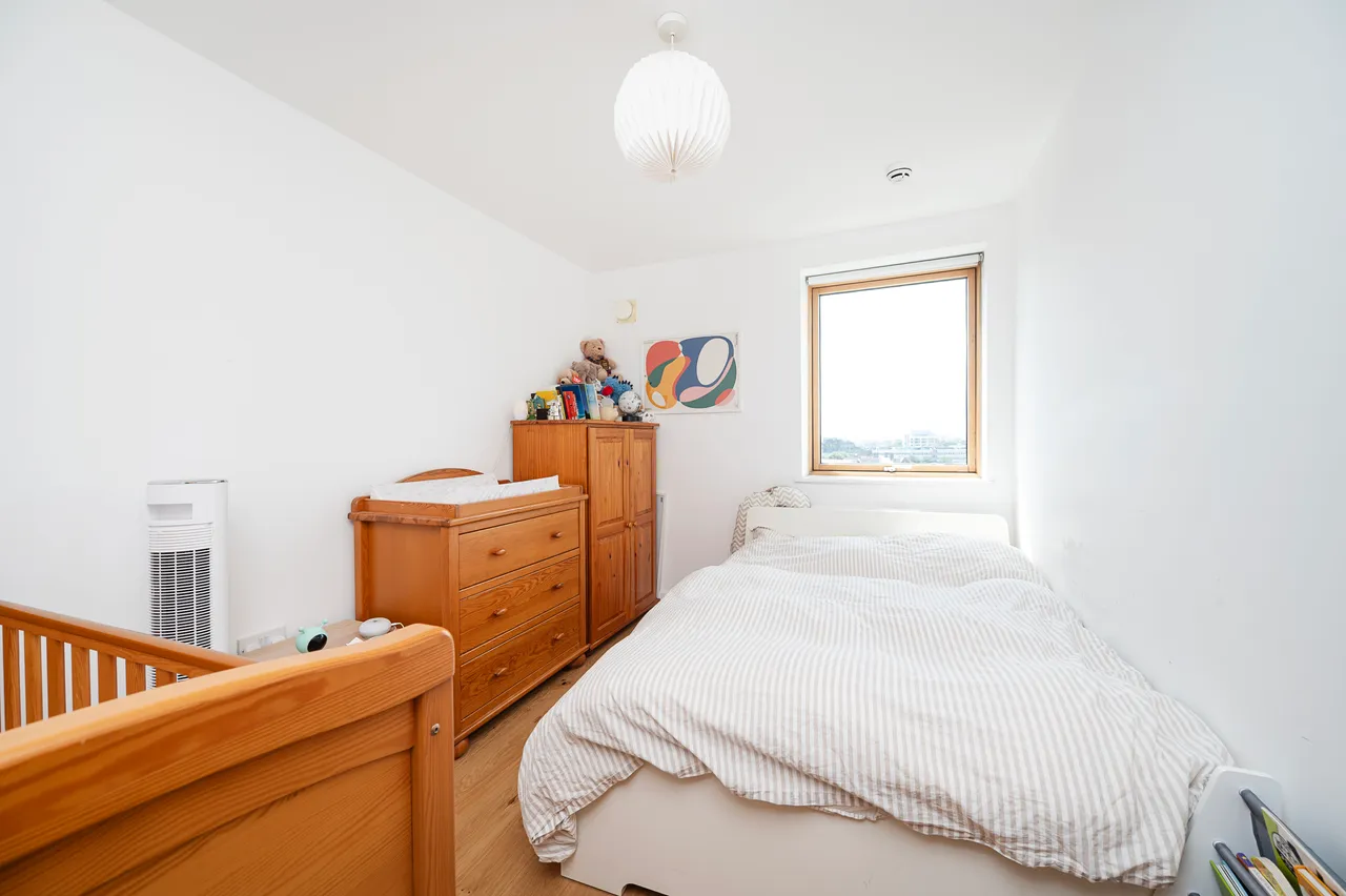 252 Leamore Court, 1 Meath Crescent, London, photo 3