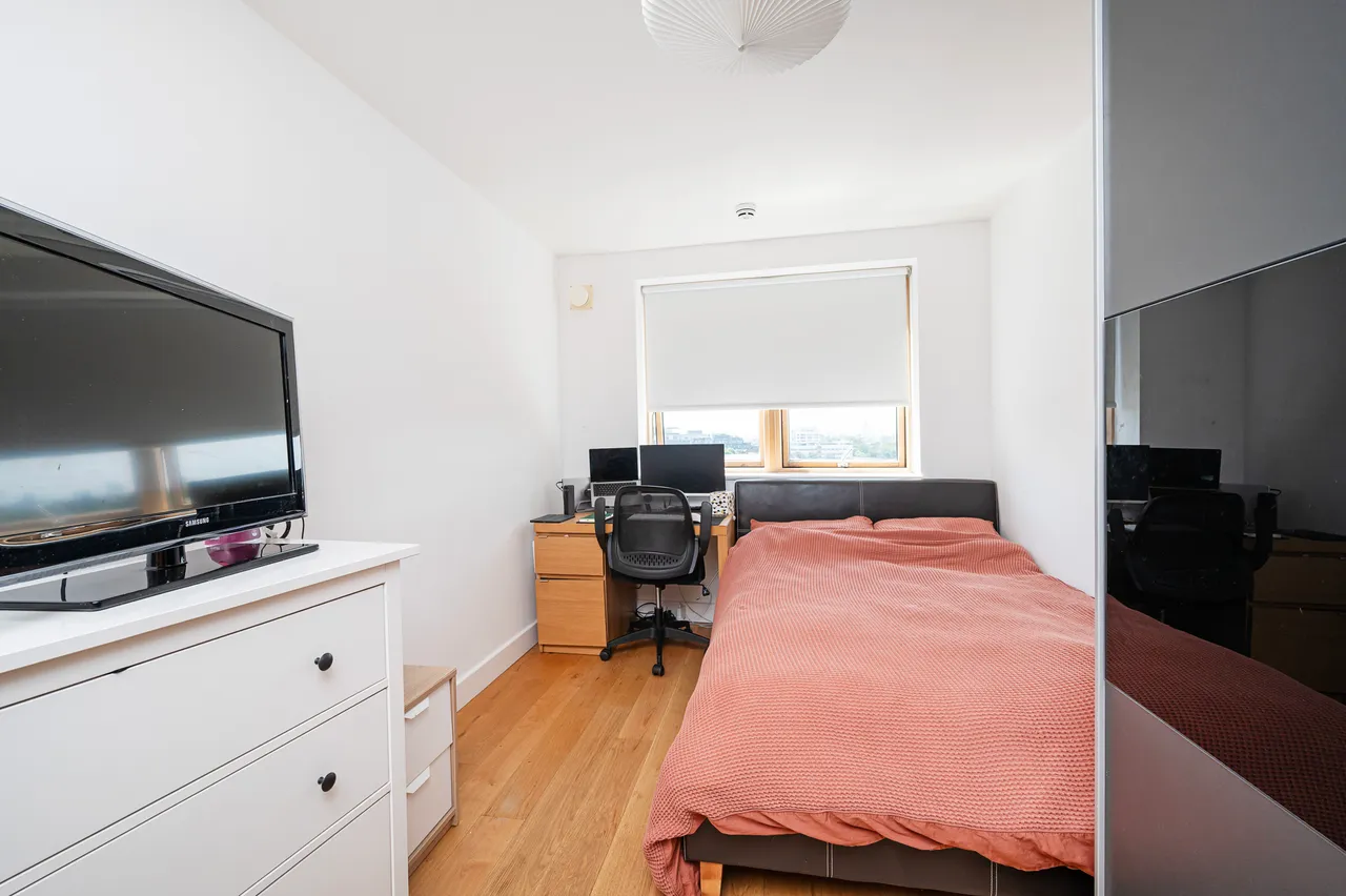 252 Leamore Court, 1 Meath Crescent, London, photo 6