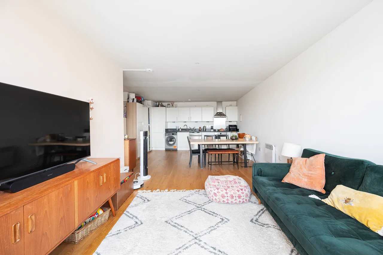 252 Leamore Court, 1 Meath Crescent, London, photo 10