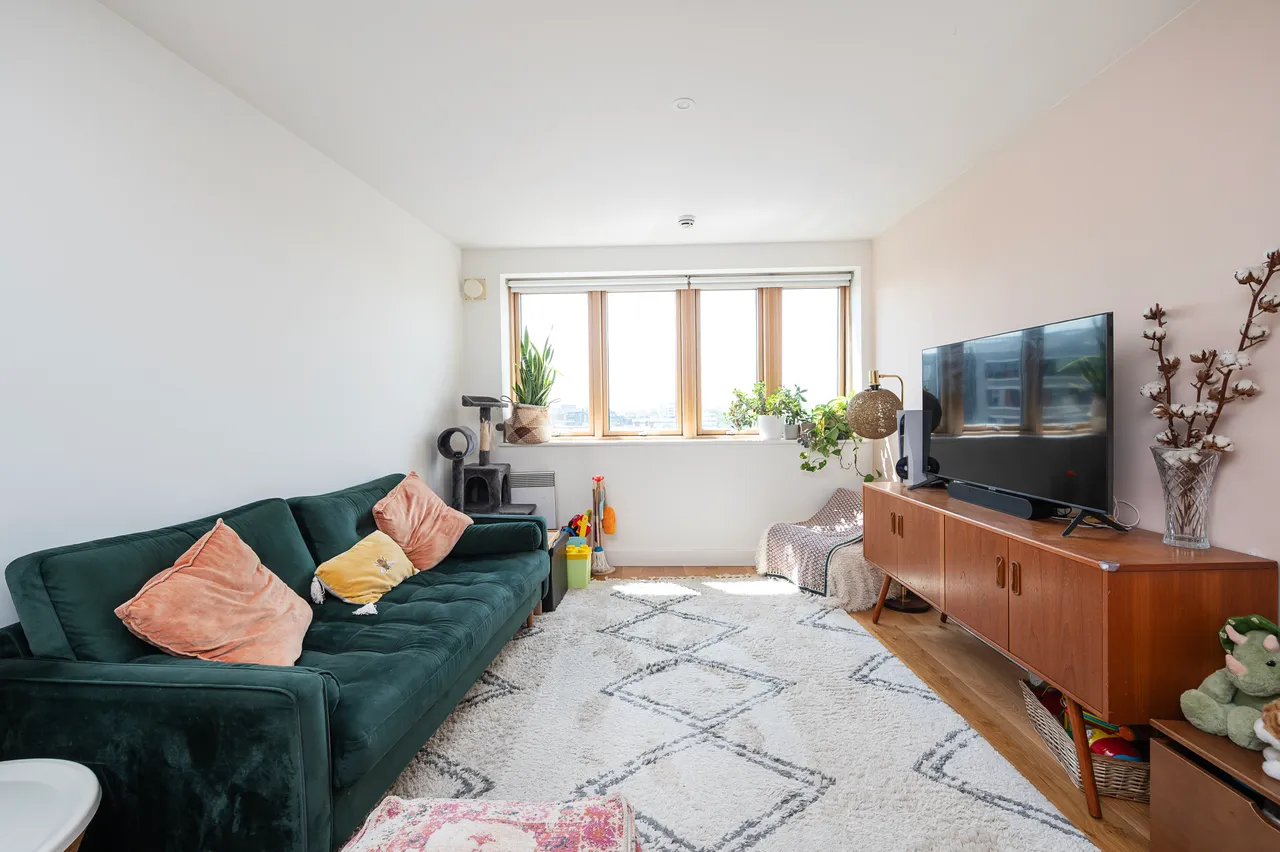 252 Leamore Court, 1 Meath Crescent, London, photo 9
