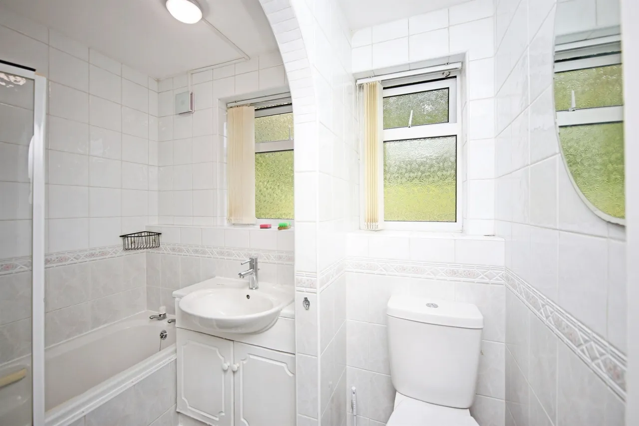 White House Way, Solihull, B91, photo 11