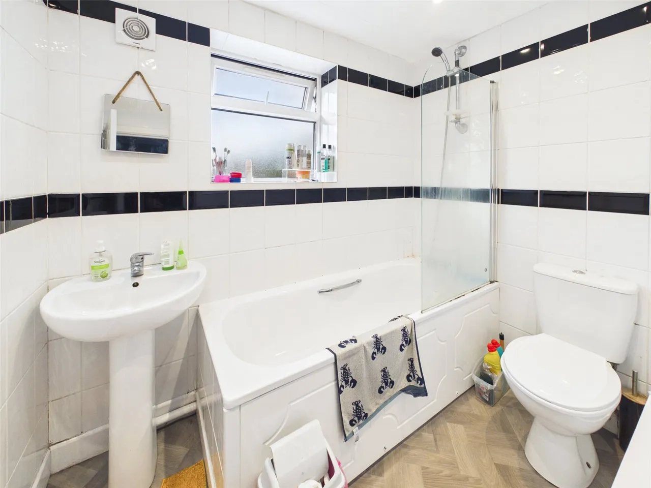 Scott Road, Droylsden, M43, photo 3