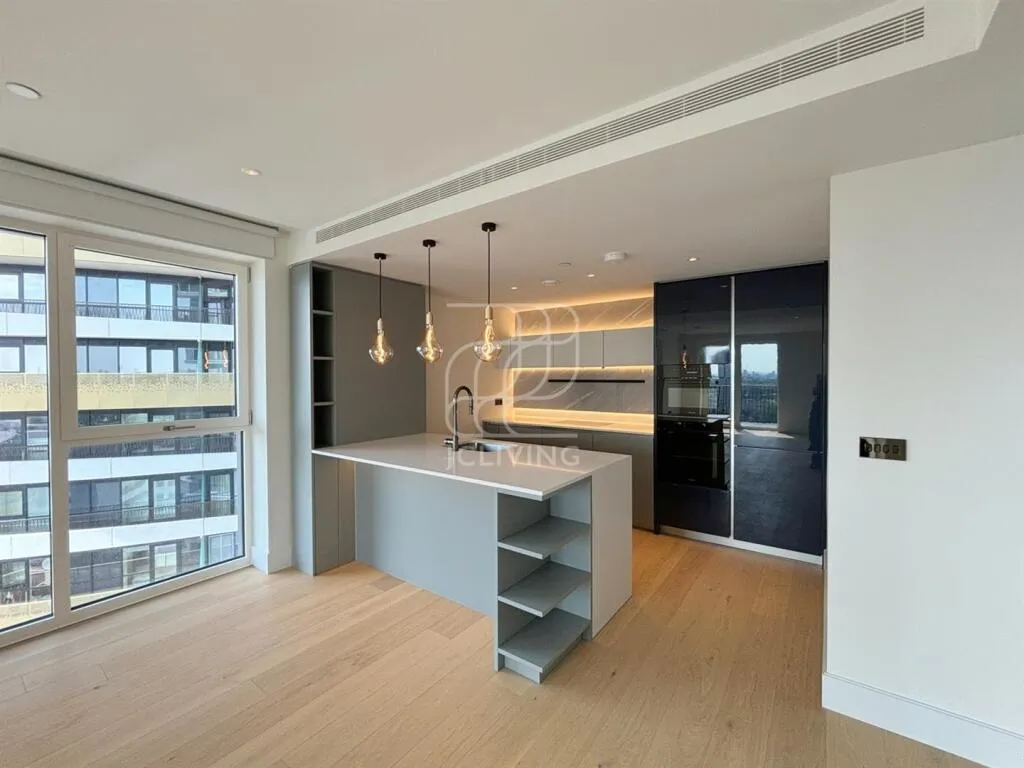Cascade Way, White City, photo 2