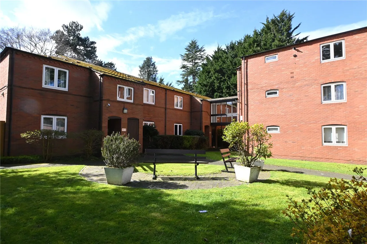 Wake Green Park, Moseley, Birmingham, B13 9XS, photo 10