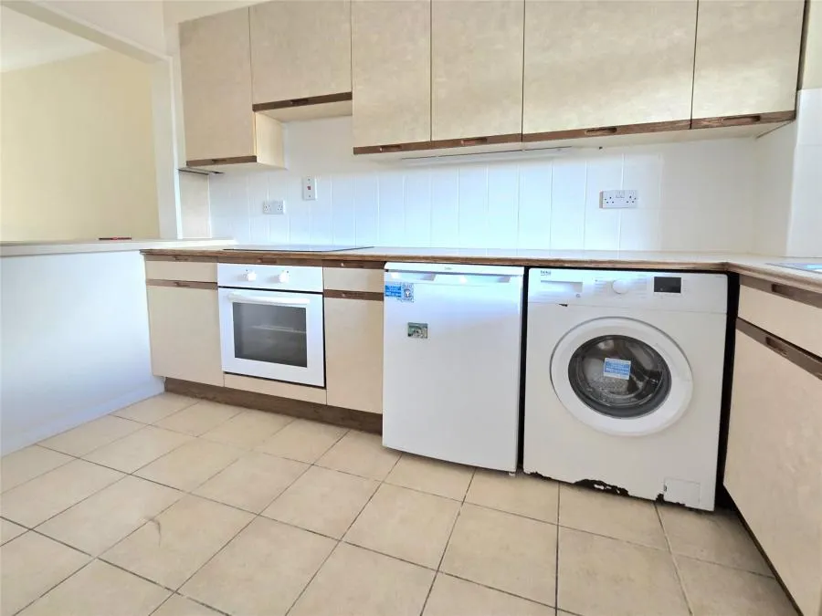 Claremont Close, Orpington, BR6, photo 8