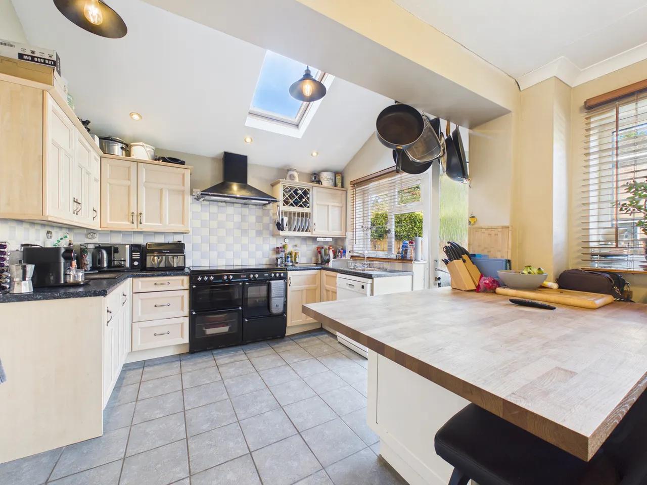 Beech Avenue, Lane End, HP14, photo 7