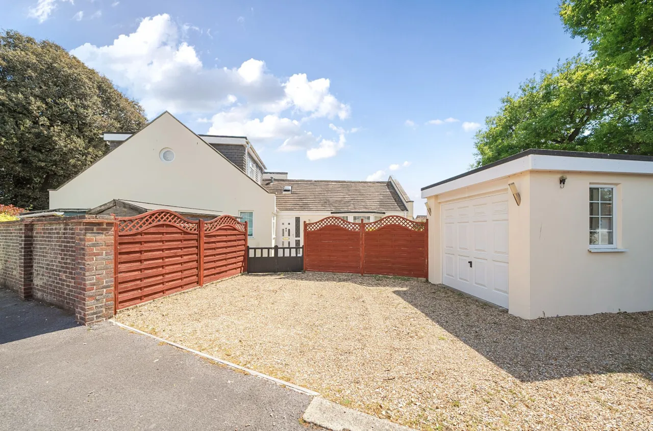 Colts Bay, Aldwick, PO21, photo 15